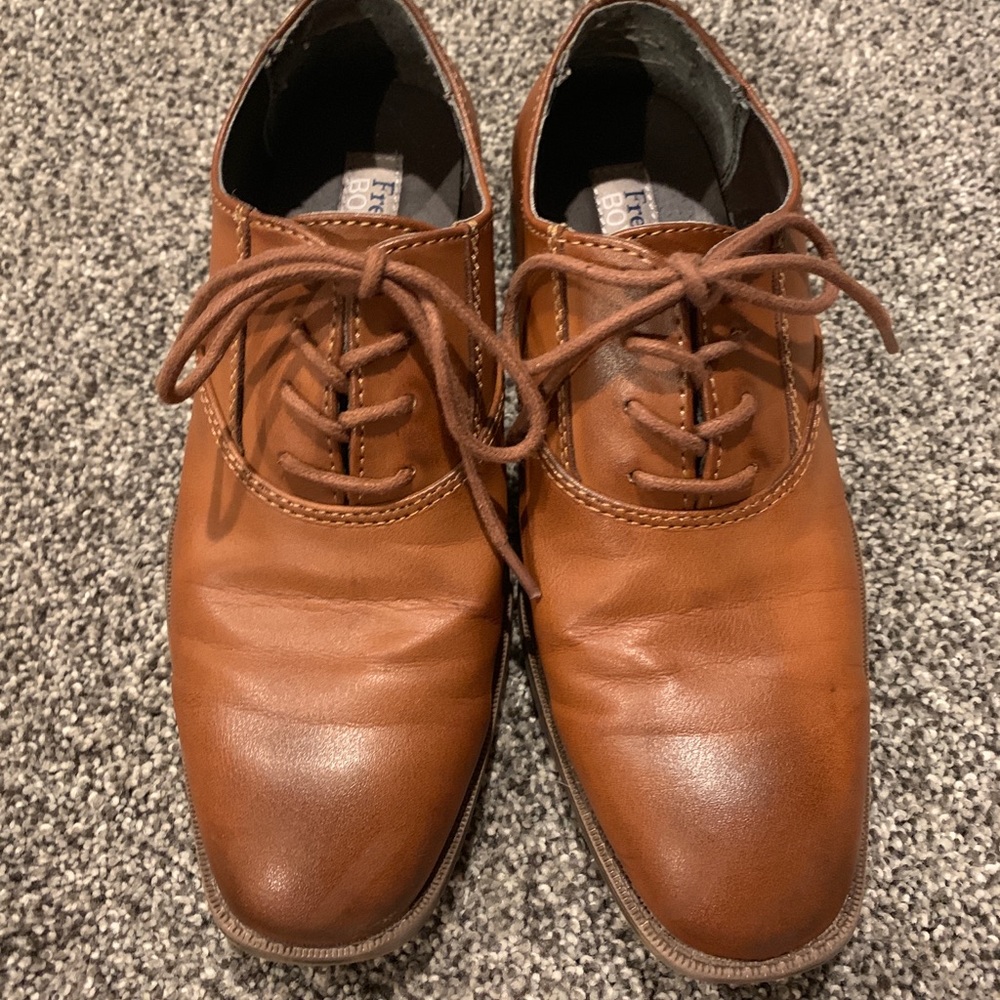 💐🌷Brown boys dress shoes